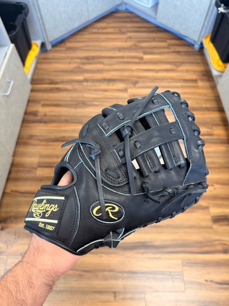 Rawlings Heart of the Hide RH First Base Baseball Glove 12.5" PROFM18-17B (New)