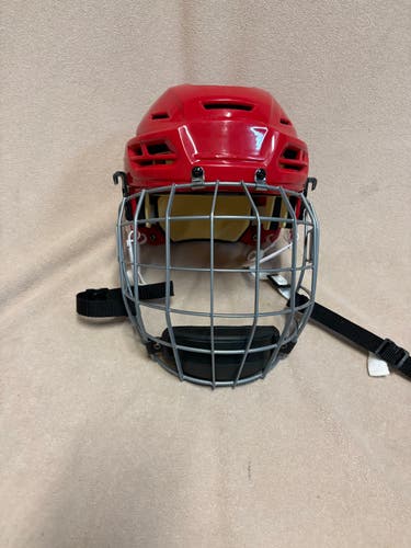 Adult Large hockey Helmet (Used)
