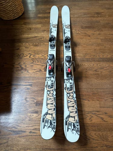 Rossignol Sprayer 167 cm All Mountain Skis With Bindings (Used)