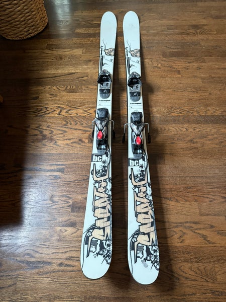 Rossignol Sprayer 167 cm All Mountain Skis With Bindings (Used)