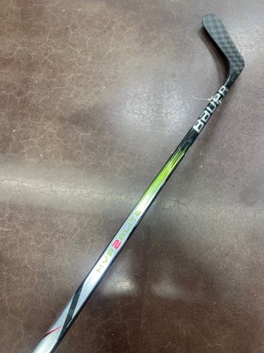 (READ) Junior Bauer Vapor Hyperlite 2 Hockey Stick Left Hand P92 40 Flex (Used)