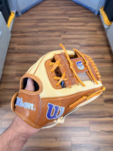 Wilson A2000 RH Infield Softball Glove 11.75" SB22 GM (New)