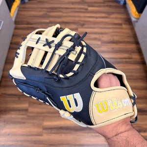 Wilson A2000 LH First Base Baseball Glove 12.5" 1679 (New)