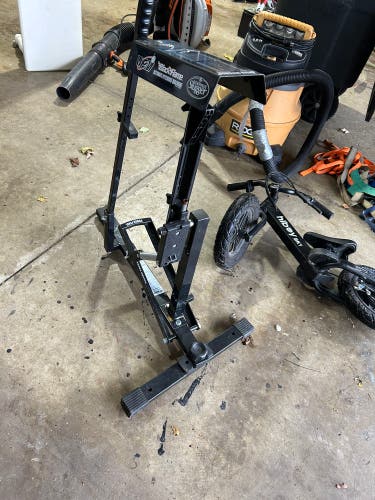 Louisville Slugger Black Flame Pitching Machine (Used)