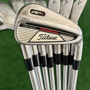 Titleist AP1 Iron Set 4-G / Dynamic Gold 105 Regular +1