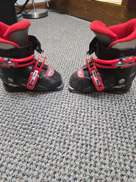 Mondo 16 & 16.5 Kid's Nordica All Mountain Grand Prix Ski Boots (Used)