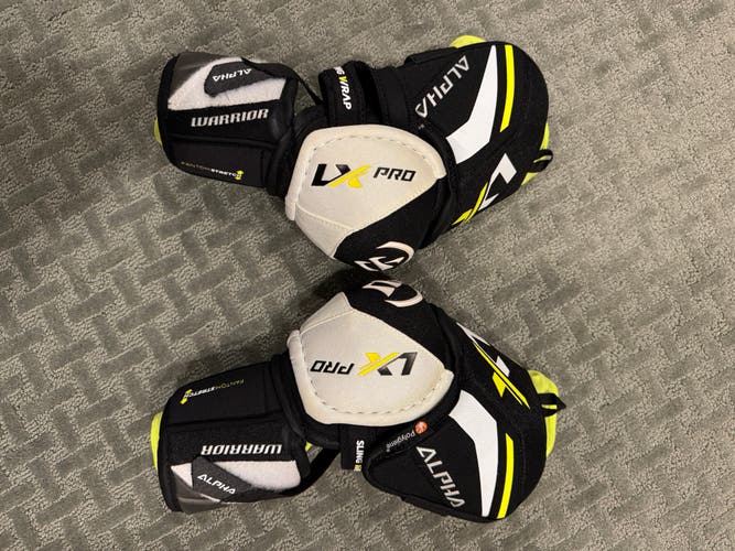 Senior Medium Warrior Alpha LX Pro Elbow Pads (Used)