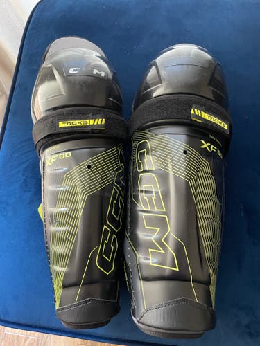 Senior CCM Tacks XF80 Shin Guards 14" Shin Pads Like New in Excellent Condition