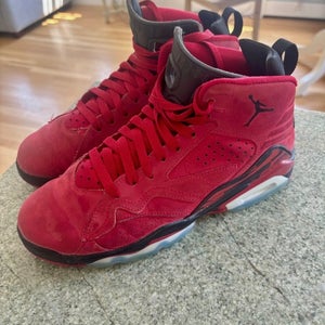 Kid's 7Y (Big Kids / Youth) Jordan Shoes (Used)