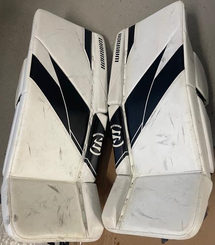 26"+1" Warrior Ritual G7 Goalie Leg Pads- Junior (Used)