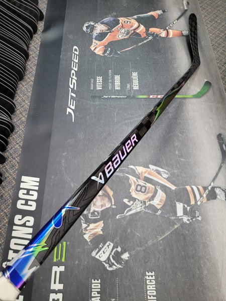 Repaired | P90TM | 77 Flex Senior Bauer Vapor FlyLite Left Hand Hockey Stick Pro Stock (Used)
