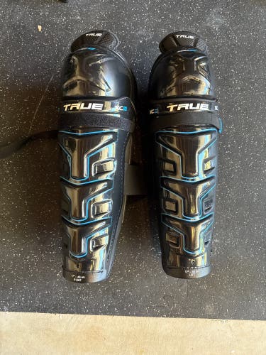 Senior True XC9 17" Shin Pads (Used)