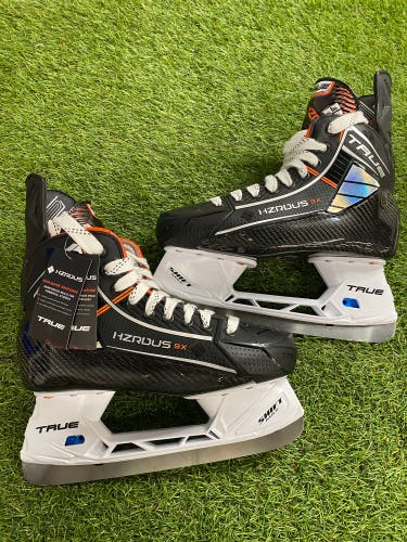 Senior True HZRDUS 9X Hockey Skates Wide Width 7.5 (New)