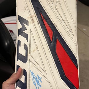CCM Extreme Flex 4 Regular Pro Stock (Used)