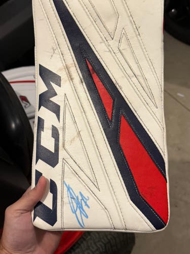 CCM Extreme Flex 4 Regular Pro Stock (Used)