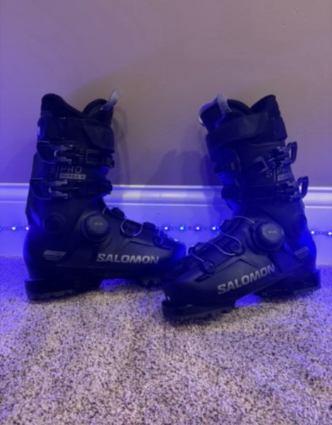 Mondo 25 & 25.5 Men's Salomon S/Pro All Mountain Ski Boots Medium Flex (New)