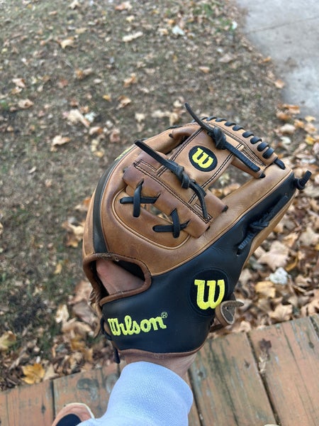 Wilson A2K RH Infield Baseball Glove 11.5" (Used)