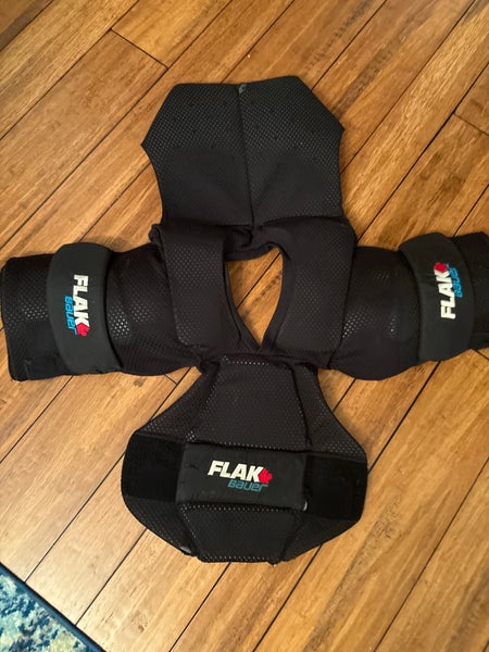 Senior Bauer Flak Shoulder Pads (Used)