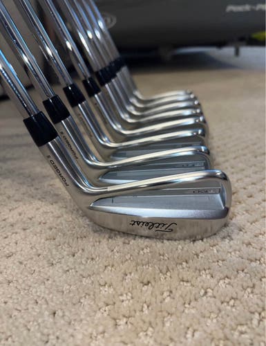 Titleist T-150 Irons (4 iron-Gap Wedge) Project X LZ 125x w/midsize Tour Velvet grips