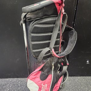 Used Titleist 6 DIVIDER Womens Stand Bag Black And Pink 11849-S000033727