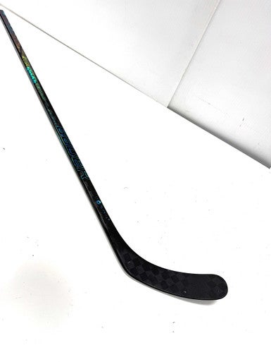 Used Bauer TWITCH Inter One Piece Left 70 Flex 11860-S000301034