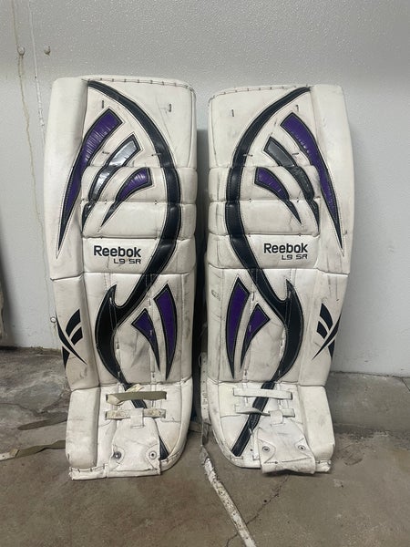 35" Reebok L9 Goalie Leg Pads (Used)