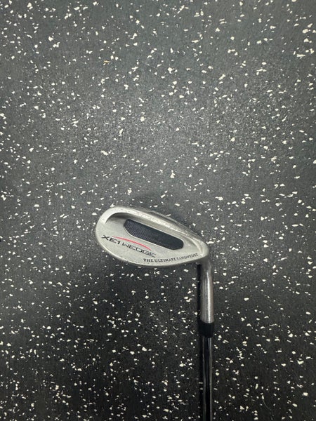 Used XE1 WEDGE Golf Chipper RH 64 Degree 11849-S000033748