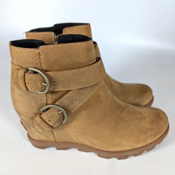 Sorel Joan Of Arctic Wedge II Women Size: 9 Buckle Elk Brown Leather Bootie