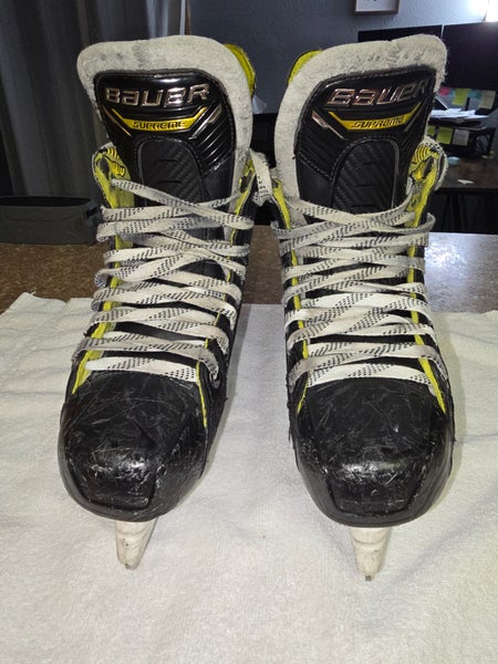 Bauer Supreme Hockey Skates Size 4.5 (Used)