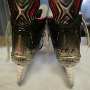 Bauer Vapor 3X Hockey Skates Size 4 (Used)