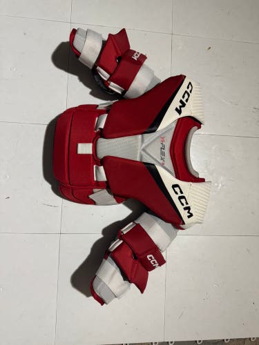 Large/Extra Large CCM YTFlex 3 Goalie Chest Protector (Used)