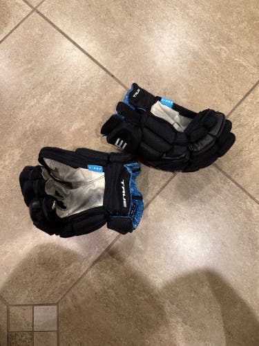 True XC7 Gloves 12" (Used)