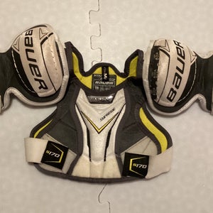 Used Medium Bauer  Supreme S170 Shoulder Pads