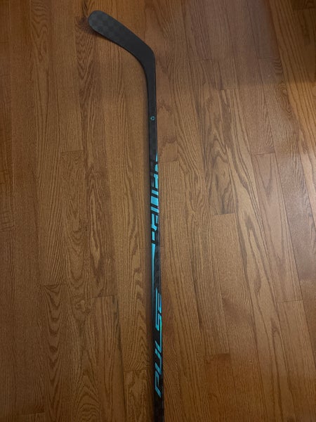 Senior Bauer PULSE Left Hand Hockey Stick P92 77 Flex (New)