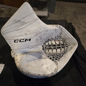 CCM Axis XF Pro White (Used)