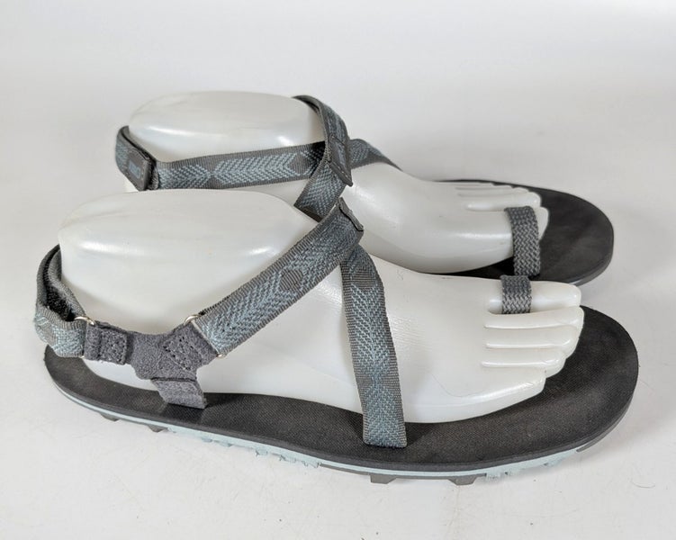 Xero Veracruz Barefoot Strap Sandals Toe Loop Gray Blue Womens Size 9