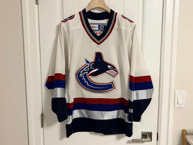 Authentic CCM Vancouver Canucks White West Coast Express Jersey Size Small