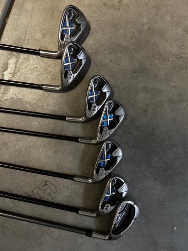 Men's Callaway X-22 Right Handed Iron Set Regular Flex (7 Clubs) #4 - #9, GW Graphite Shaft (Used)