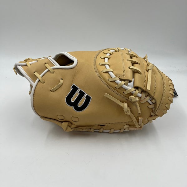 Wilson A1000 33” Catchers Mitt Baseball Glove