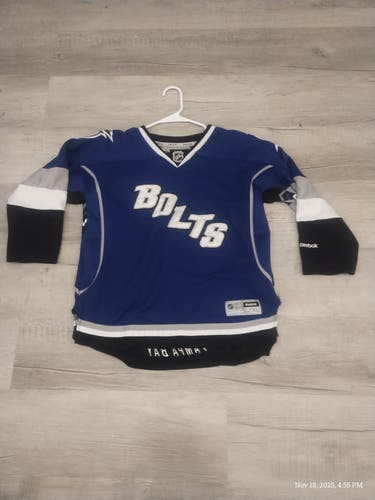 Reebok Youth L/XL Tampa Bay Lightning  Power Play Jersey