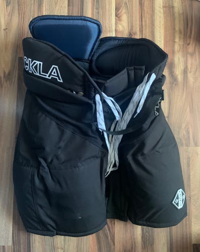 Black Large Tackla Pant Shell (New)