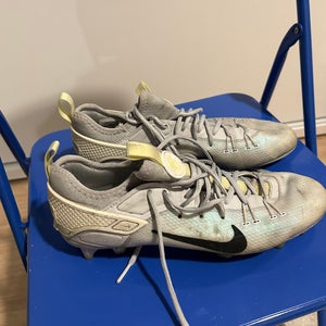 Men's Size M 11.0 (W 12.0) Adult Nike Huarache 9 Elite Low Low Top (Used)