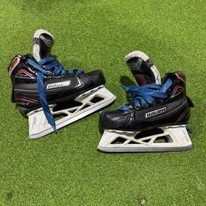 2017 Bauer Vapor X700 Hockey Goalie Skates Regular Width Size 2 (Used)