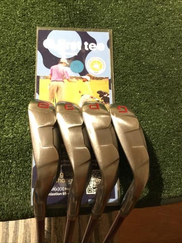 Cobra Left Handed Baffler Red Irons Set (8-PW-GW) Regular 53g Graphite Shafts