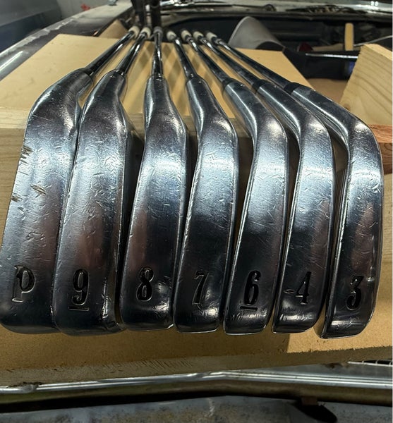 Men's 2007 Callaway X Forged Right Handed Iron Set Stiff Flex 7 Pieces Steel Shaft (Used)