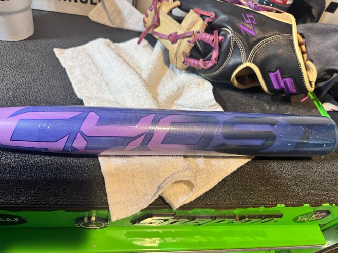 2026 Easton Ghost Advanced Composite Bat (-10) 23 oz 33" (New)