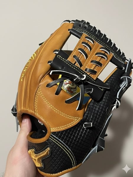 ***trades only***2025 Mizuno Pro Shogun Haga Limited Edition RHT Baseball Glove 11.75" (New)
