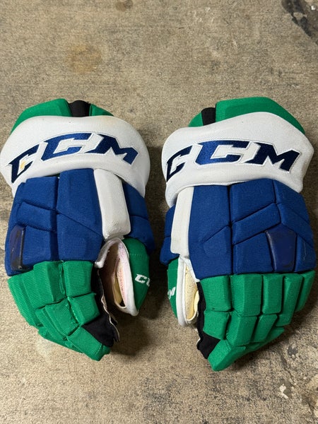 USED CCM Tacks Gloves 13" Whalers