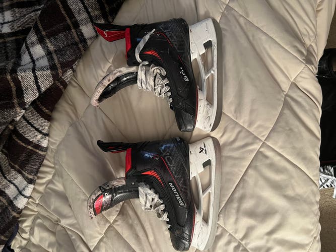 Bauer Vapor 3X Pro Hockey Skates 6.5 (Used)