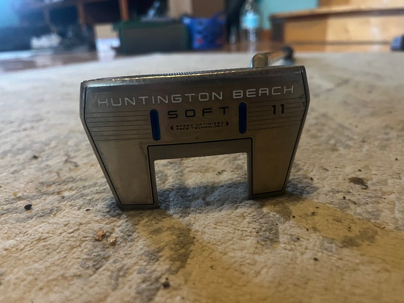 Gray Men's Cleveland HUNTINGTON BEACH SOFT 11 Mallet Right Handed Putter 35" (Used)
